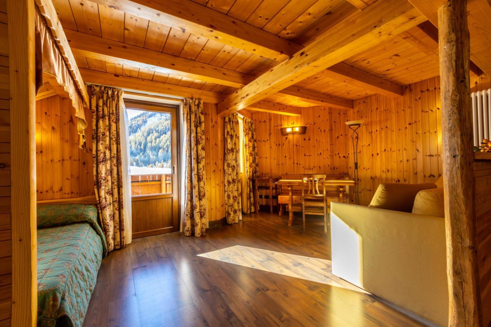 Hotel Bouton D'Or - Cogne Esterno foto