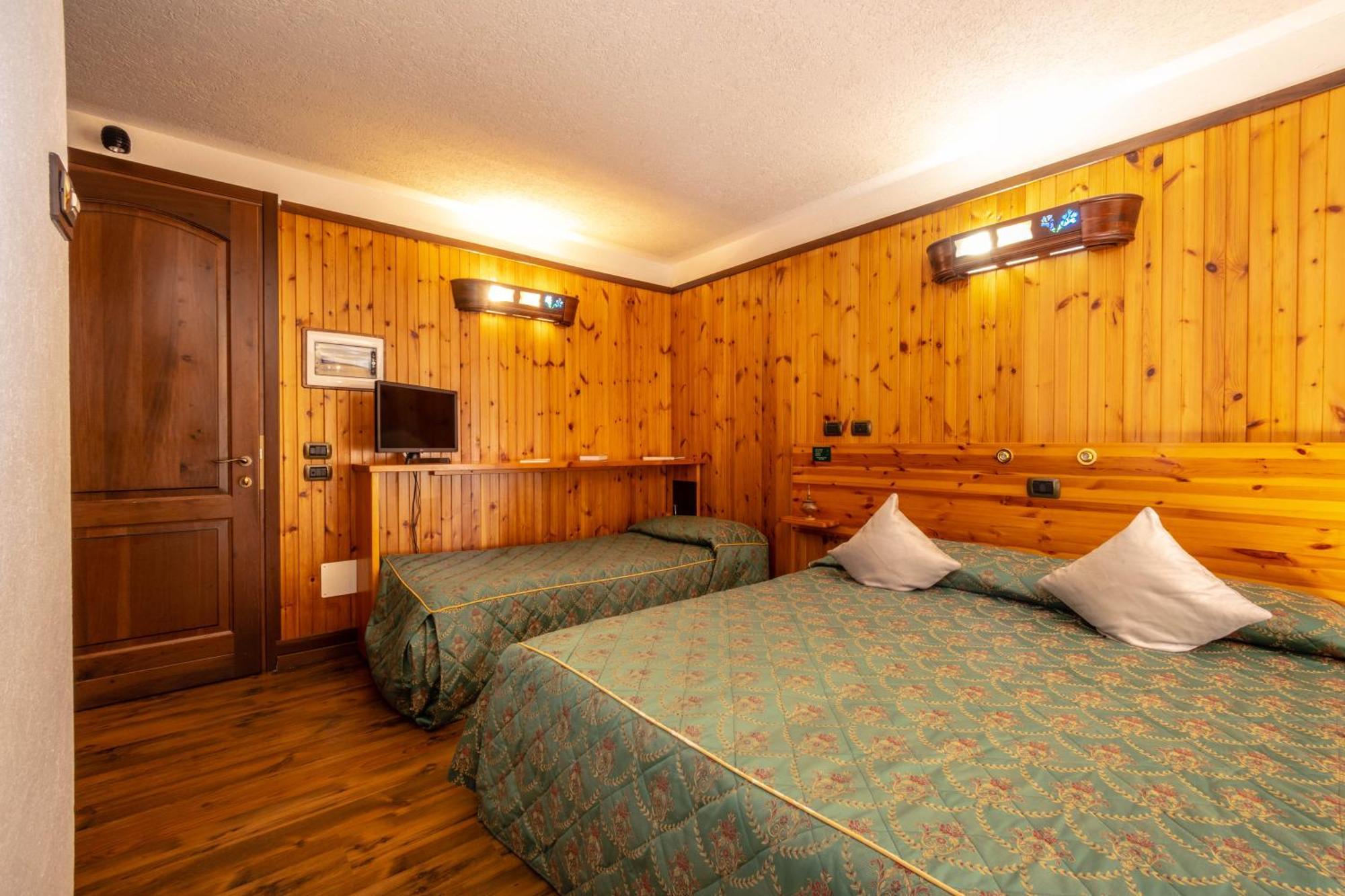 Hotel Bouton D'Or - Cogne Esterno foto