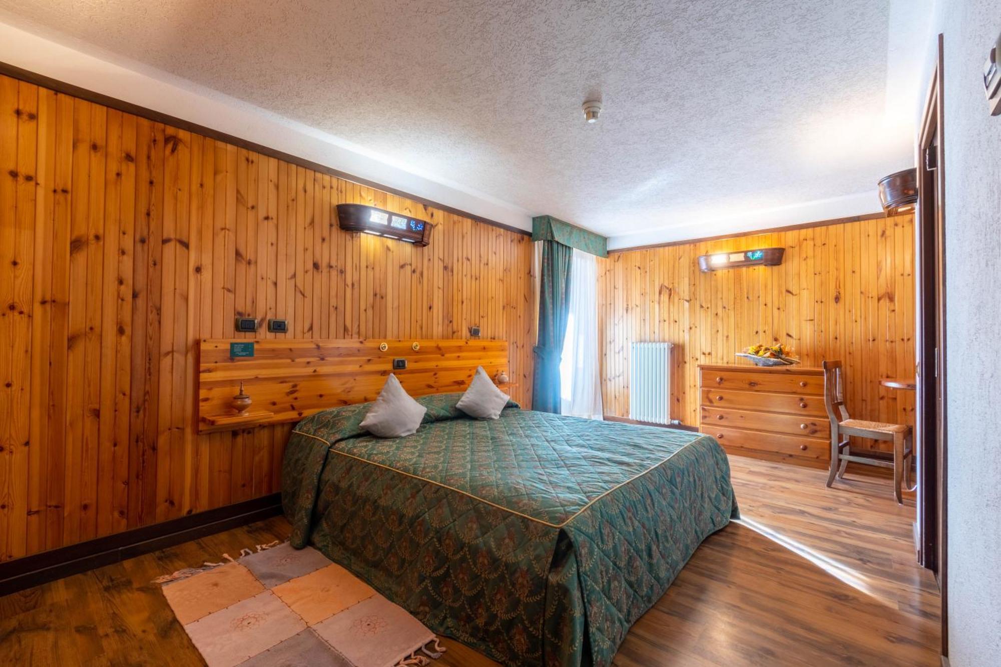 Hotel Bouton D'Or - Cogne Esterno foto