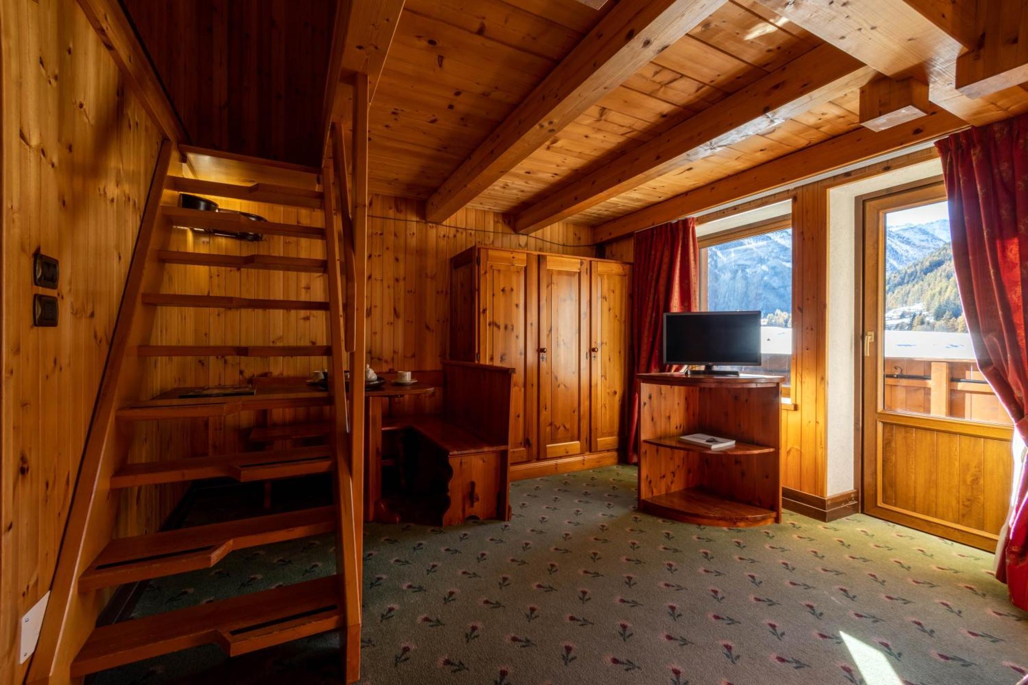 Hotel Bouton D'Or - Cogne Esterno foto