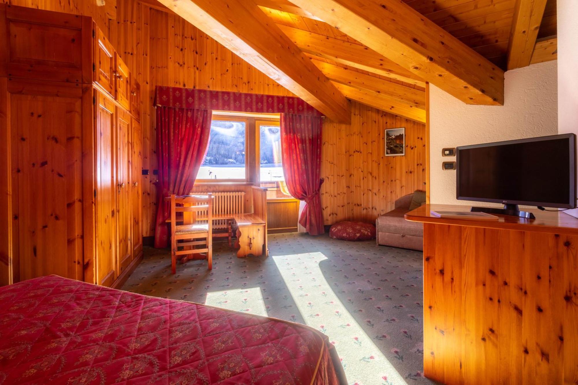 Hotel Bouton D'Or - Cogne Esterno foto