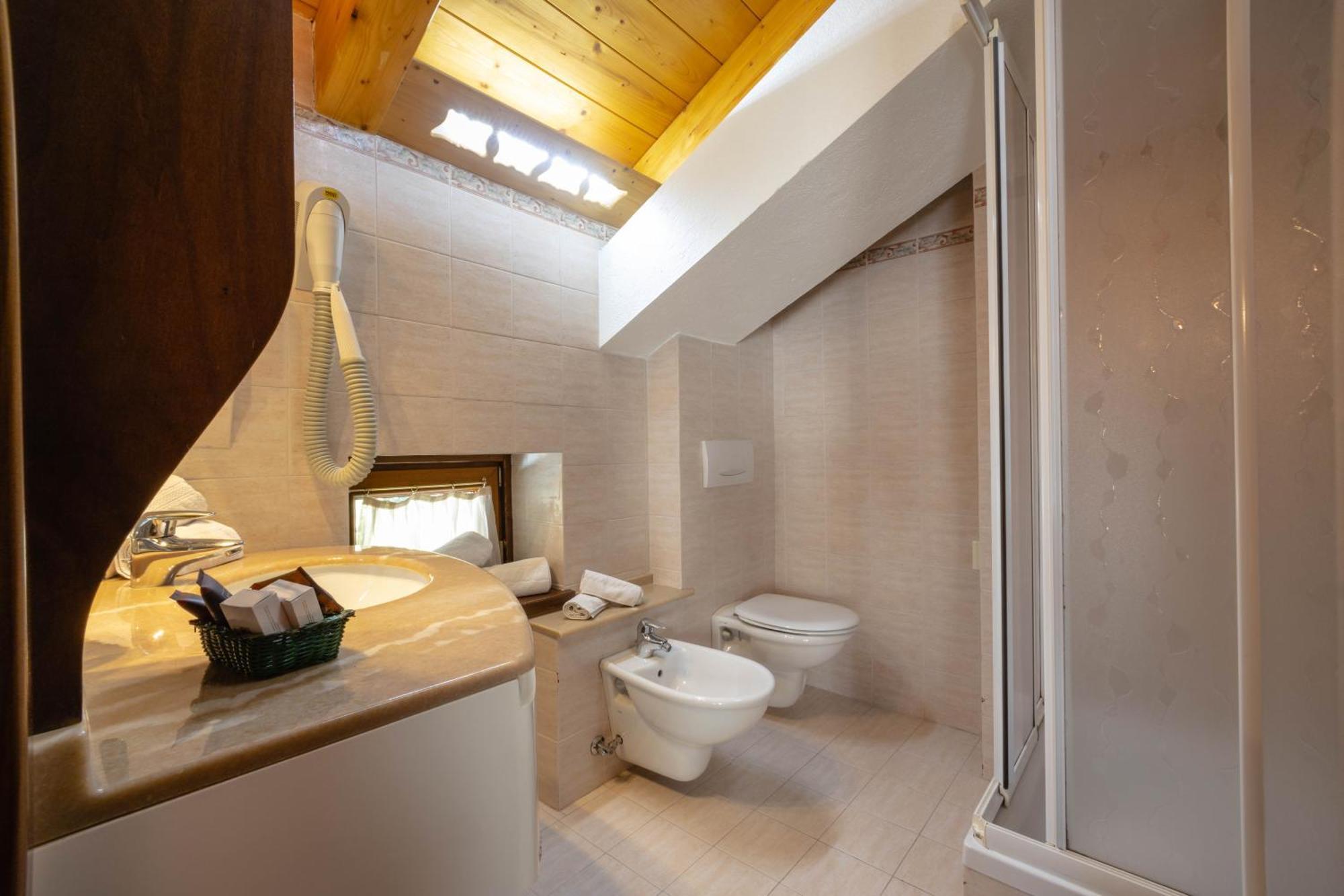 Hotel Bouton D'Or - Cogne Esterno foto