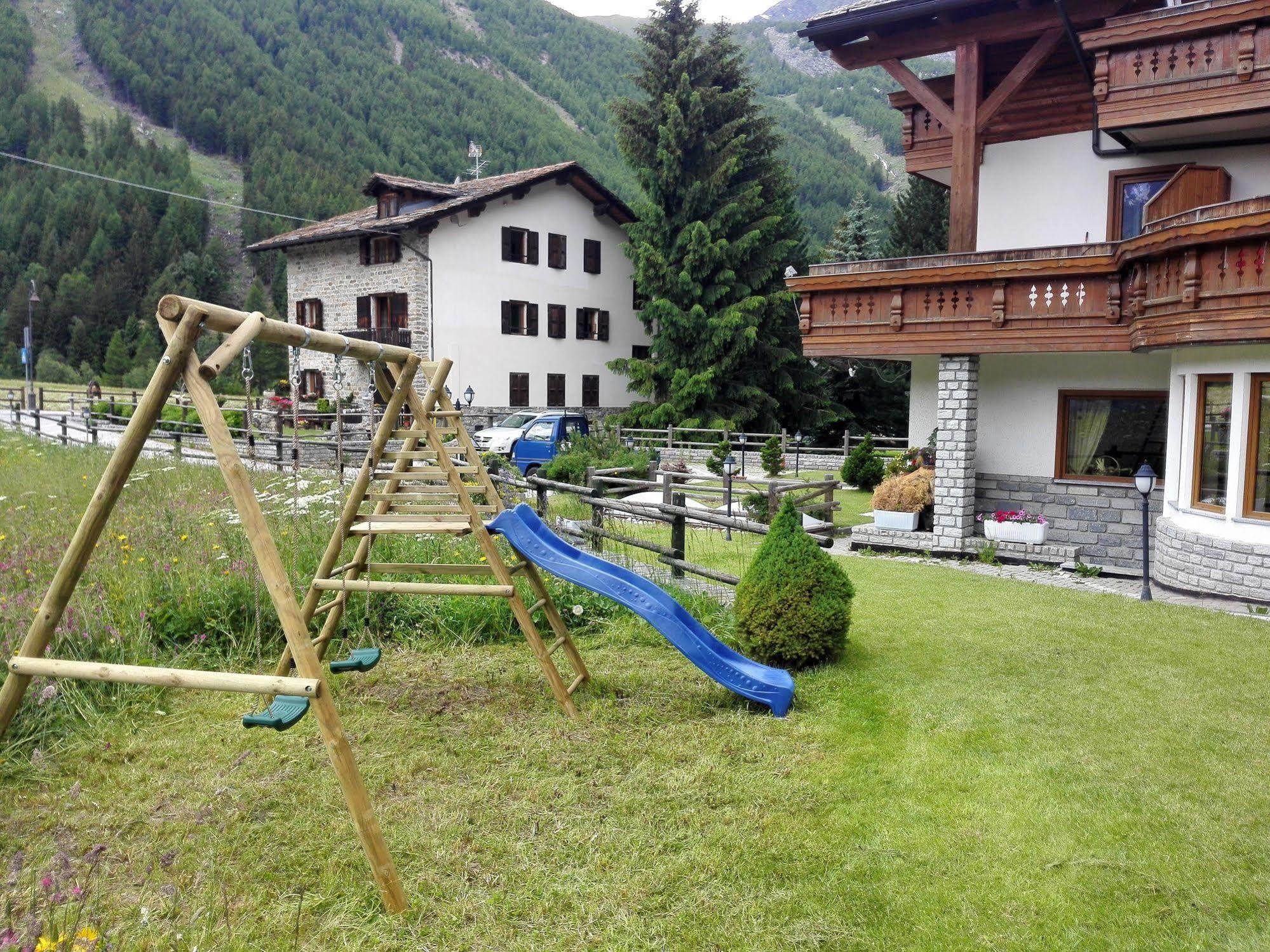 Hotel Bouton D'Or - Cogne Esterno foto