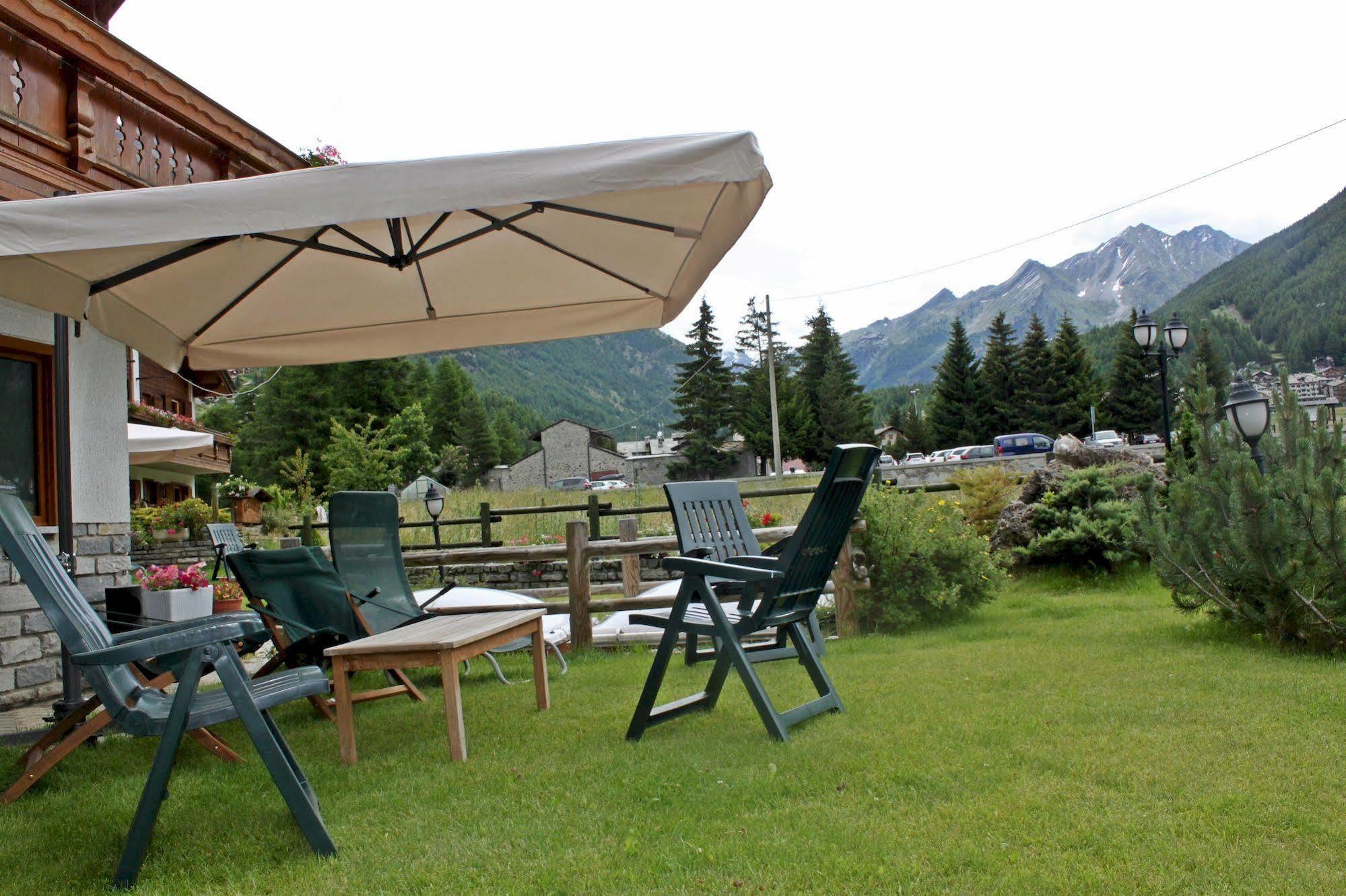 Hotel Bouton D'Or - Cogne Esterno foto